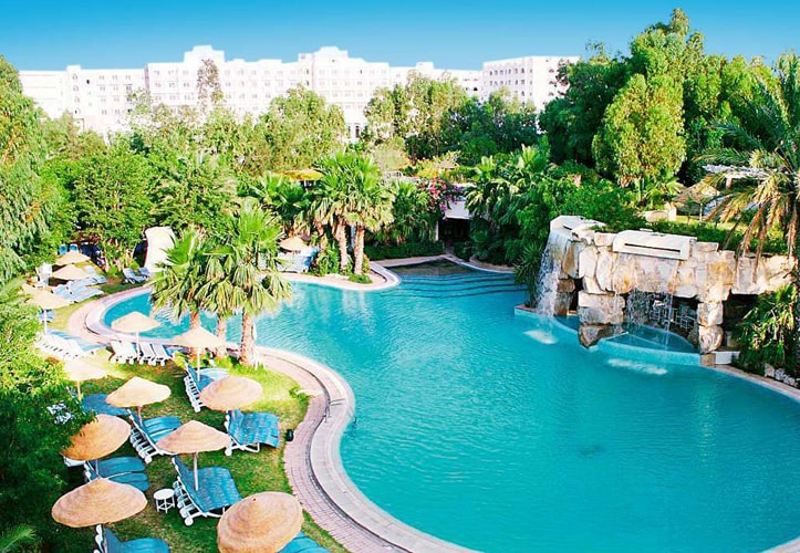 Tunisia Lodge (Interdit Aux Célibataires)